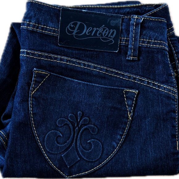 Women's Dereon Jeans Size 13/14 SlimStraight Blue Embossed Pockets - Picture 2 of 7